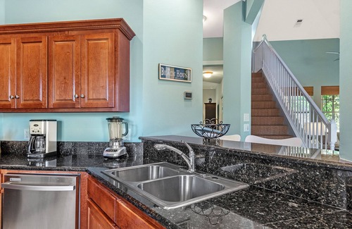 Fort Morgan Cottage | Blue Skies~ 3BR/2 1/2BA home minutes from the Gulf!