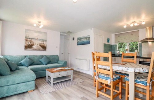 Liskeard House | Blue Sky Cottage