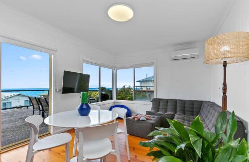 Skenes Creek House | Blue Surf