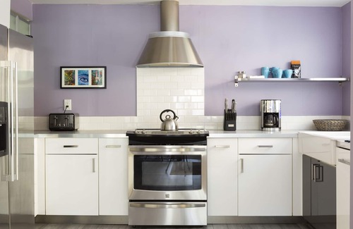 Wilton Manors House | Blue Tempo - Steps to Wilton Dr, Heated Salt Pool, Huge Yard