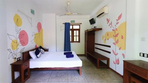 Mahasenpura Hotel | Blue Turtle Hotel