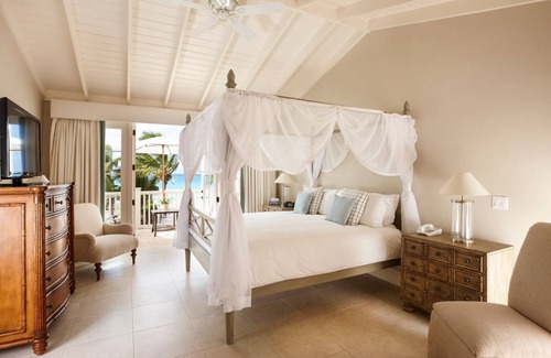 Dickenson Bay Resort | Blue Waters Resort - Pelican House