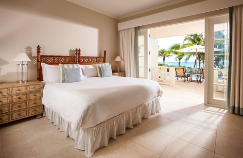 Dickenson Bay Resort | Blue Waters Resort - Pelican House