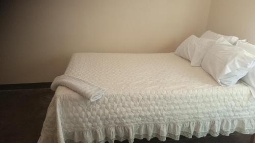 South Luangwa National Park Cabin | Blue Waxbill Lodge