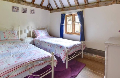 Cranbrook House | Bluebell Byre in the beautiful Cranbrook