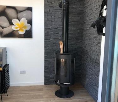 Saleignes House | Bluebell cottage