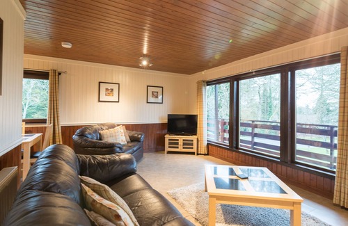 Newton Stewart House | Bluebell Lodge 3 with Hot Tub, Newton Stewart