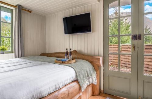 Coniston House | Bluebell Lodge, Lake District