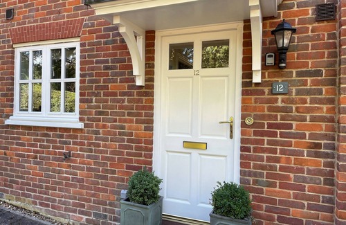 Peasenhall Cottage | BLUEBELLE COTTAGE, PEASENHALL, with a garden in Peasenhall