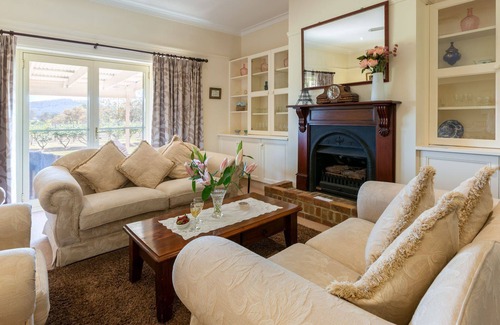 Lovedale House | Bluebush Estate with pool and tennis court