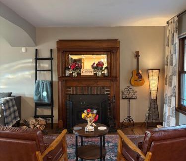 Union House | Bluegrass Resort-On 10 acres, Hiking, Amazing nature, Firepit, Grill, Creation & ARK, Fully equipped kitchen, Pet friendly