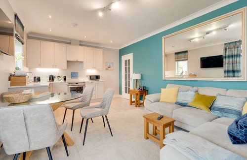 Seahouses Apartment | Bluegrass - Two Bedroom Apartment, Sleeps 4