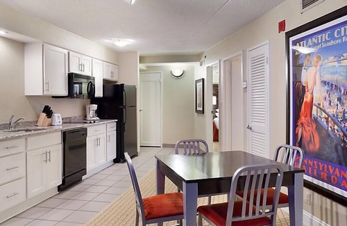 Atlantic City Condo | Bluegreen at Atlantic Palace | 2 Bedroom Condo