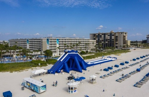 St. Pete Beach Apartment | Bluegreen at TradeWinds - Standard Studio Boulevard View