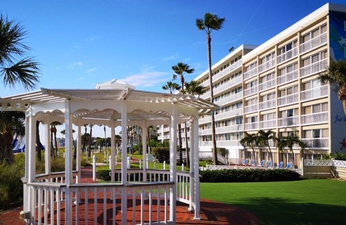 St. Pete Beach Apartment | Bluegreen at TradeWinds - Standard Studio Boulevard View