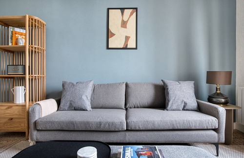 7th Arrondissement Apartment | Blueground | École Militaire, furnished, balcony