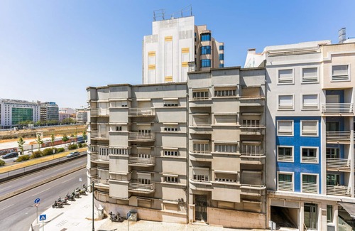 Casal da Ladeira Apartment | Blueground | Alvalade, washer, nr Campo Pequeno