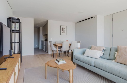 Falca Apartment | Blueground | Avenidas Novas, doorman, washer, a/c