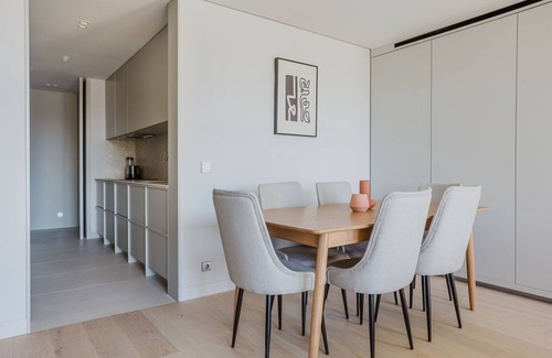 Falca Apartment | Blueground | Avenidas Novas, doorman, washer, a/c