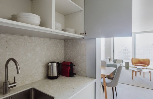 Falca Apartment | Blueground | Avenidas Novas, doorman, washer, a/c