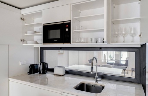 Sao Sebastiao da Pedreira Apartment | Blueground | Avenidas Novas, terrace, nr Parque Eduardo VII