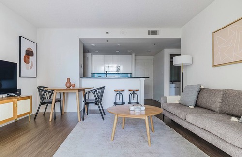 Ballston Apartment | Blueground | Ballston, pool, nr Arlington Park
