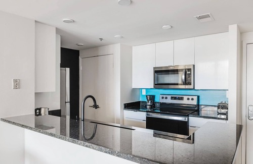 Ballston Apartment | Blueground | Ballston, pool, nr Arlington Park