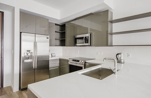 Coral Gables Apartment | Blueground | Brickell, pool & w/d, near city center