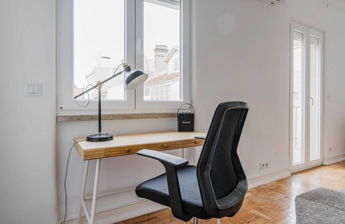 Santo Condestavel Apartment | Blueground | Campo de Ourique, AC & balcony, nr Estrela