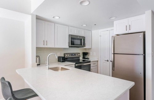 Court House Apartment | Blueground | Clarendon, fitness center, nr Arlington Cemetery