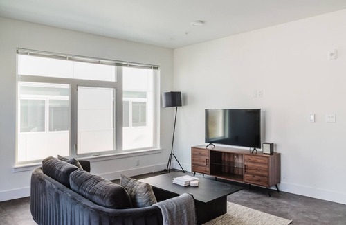 Atlantic Apartment | Blueground | First Hill, rooftop, nr stadiums