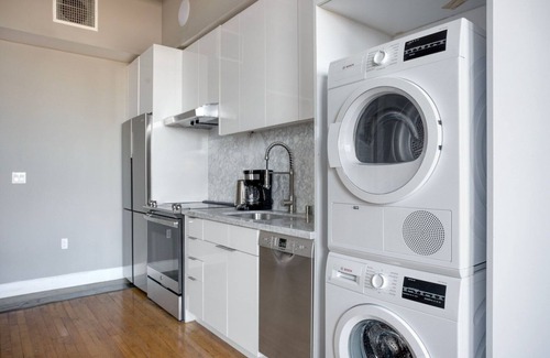 Historic Core Apartment | Blueground | Historic Core, pool, nr Bradbury Building