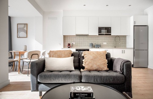 Santos Apartment | Blueground | Lapa, fully furnished