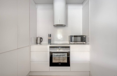 Sao Jose Apartment | Blueground | Liberdade, pool & spa
