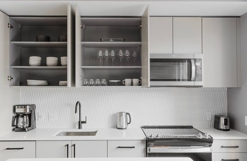 Connecticut Ave - K Street Apartment | Blueground | Logan Circle, gym & w/d, nr metro