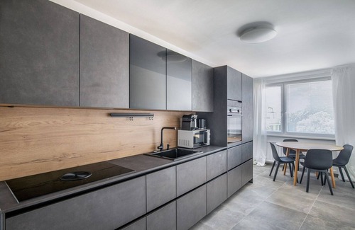 Mariahilf Apartment | Blueground | Mariahilf, view, nr Naschmarkt