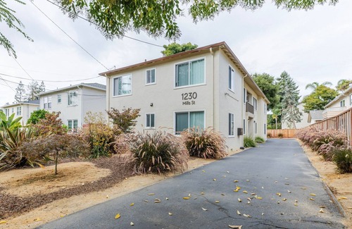 Menlo Park Apartment | Blueground | Menlo Park, view, nr Baylands