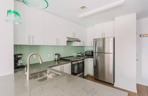 Mount Vernon Triangle Apartment | Blueground | Mt Vernon, rooftop & gym, nr museums