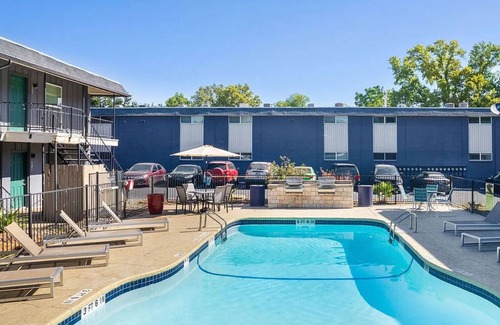 Cherrywood Apartment | Blueground | Mueller 1bd, BBQ, Pool, AC, nr Downtown