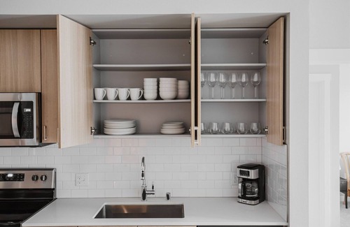 Somerset Apartment | Blueground | Newcastle, pool & w/d, nr park