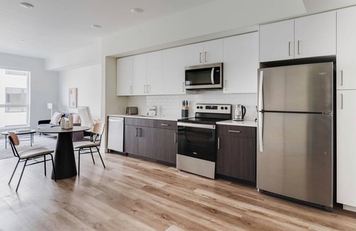 Hayward Apartment | Blueground | North Hayward, pool, nr Hayward Park