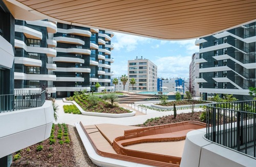 Parque das Nacoes Apartment | Blueground | Parque das Nações, pool, nr river