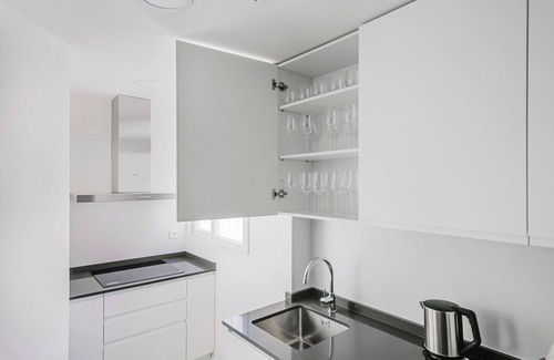 Chamberi Apartment | Blueground | Rios Rosas 3bd apartment