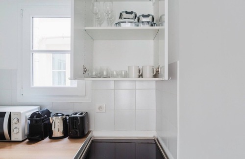 Paris City Center Apartment | Blueground | Saint Germain des Pres, near garden