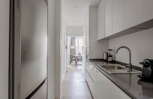 Sao Jose Apartment | Blueground | Santo António, fully furnished