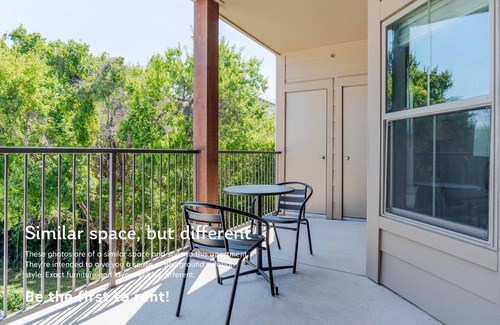 Scofield Farms Apartment | Blueground | Scofield Farms, pool, nr Walnut Creek Park