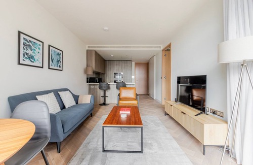 Shoreditch Apartment | Blueground | Shoreditch, pool, nr St. Paul's