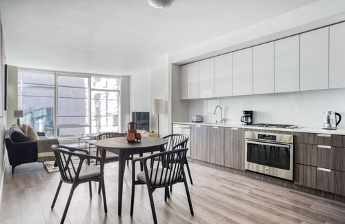 Downtown San Francisco Apartment | Blueground | SoMa, pool, nr Civic Center