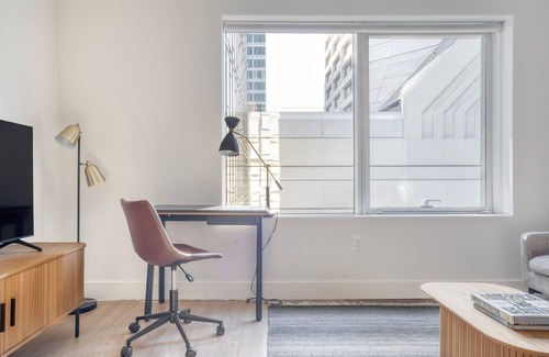 Downtown San Francisco Apartment | Blueground | SoMa, pool, nr Civic Center