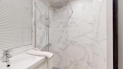 Bercy Apartment | Bluestay 114 : Superbe appartement à Bastille
